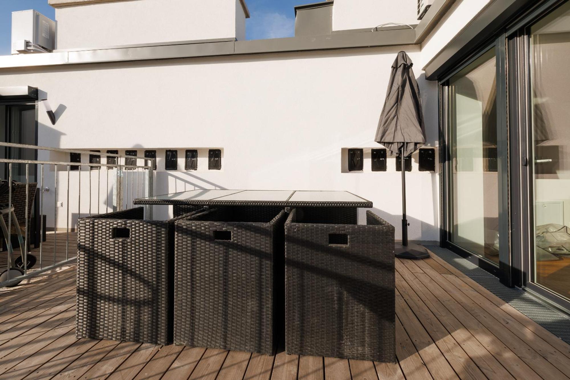 Symphony Apartments 40 - Modern Loft With Terrace And Grill In Central Location Viena Exterior foto