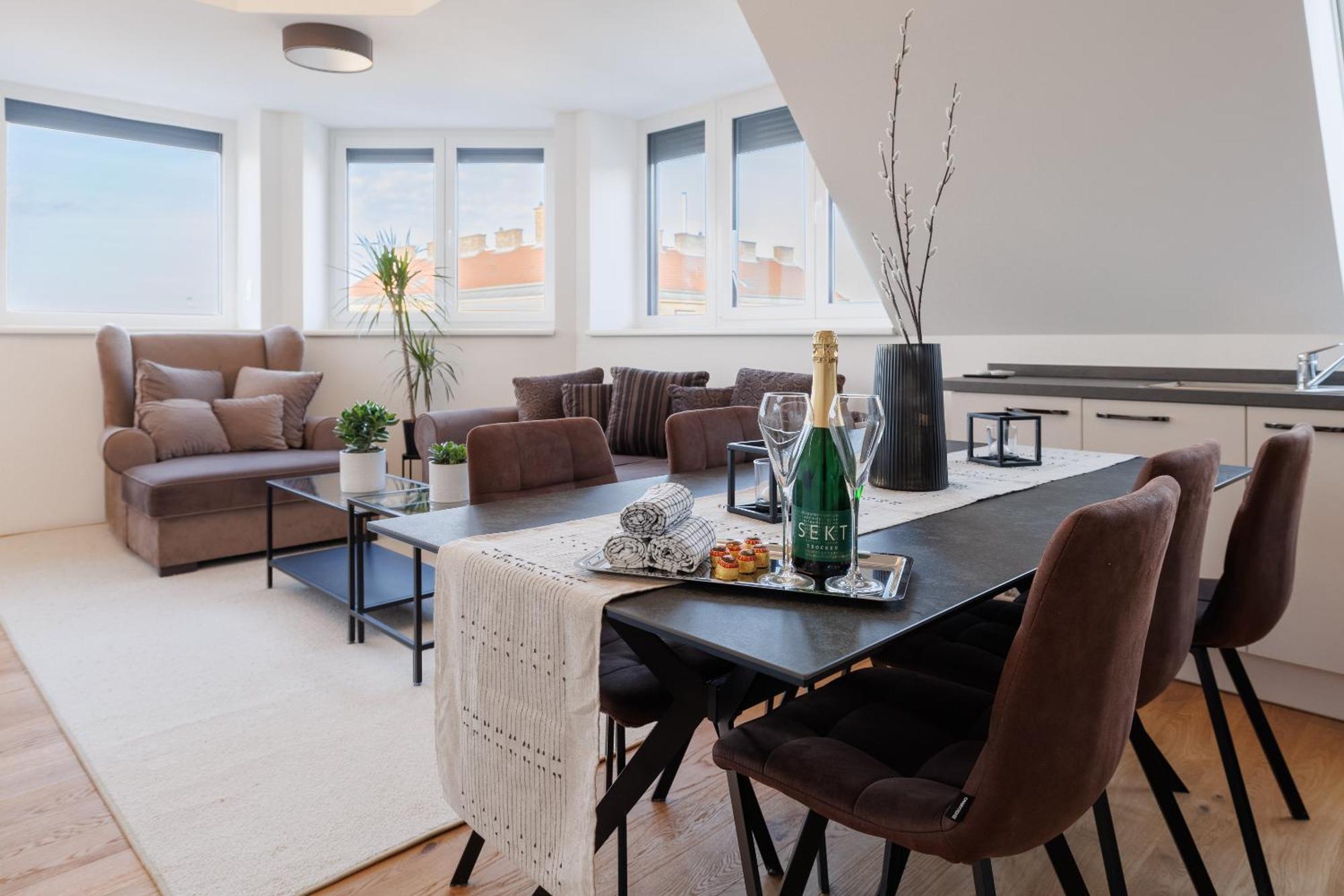 Symphony Apartments 40 - Modern Loft With Terrace And Grill In Central Location Viena Exterior foto